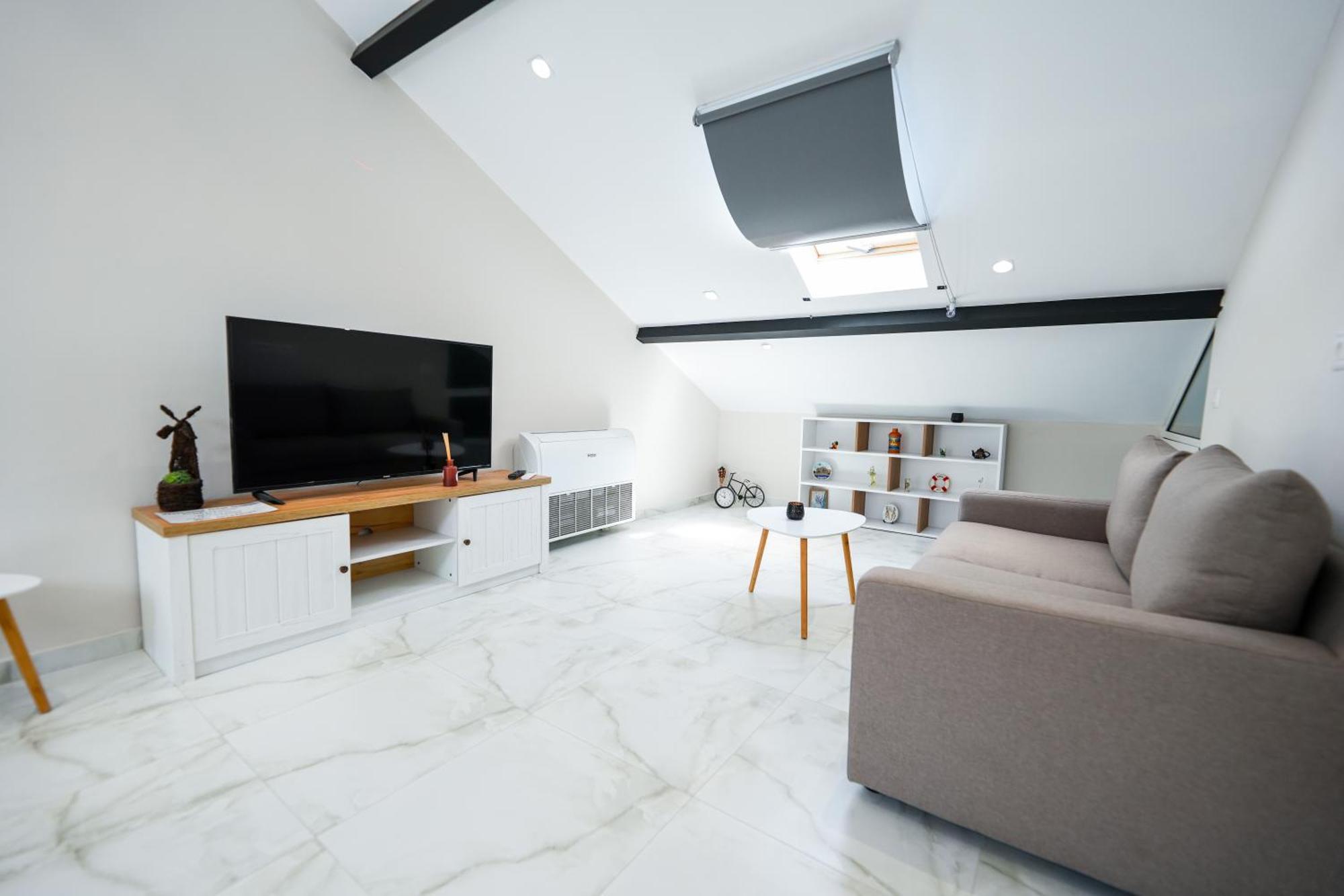 City Center Hideout - Studio Apartment Tirana Exterior photo